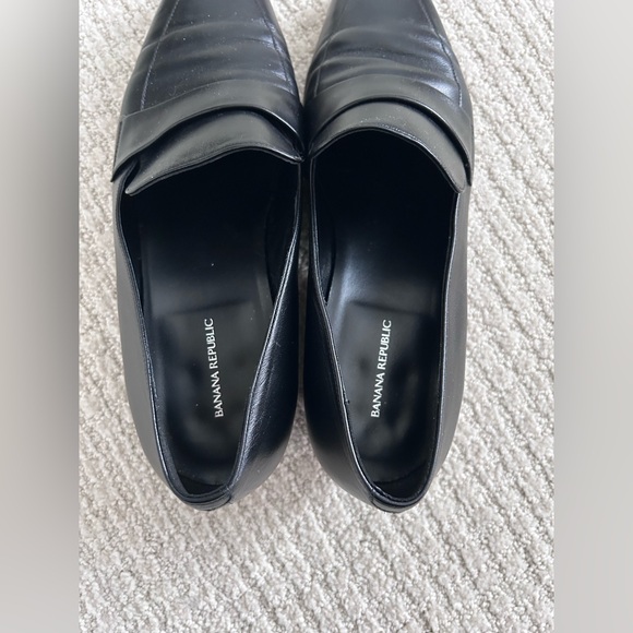 Banana Republic Black Italian Leather Everyday Loafer Women’s Size 7 - Picture 12 of 14